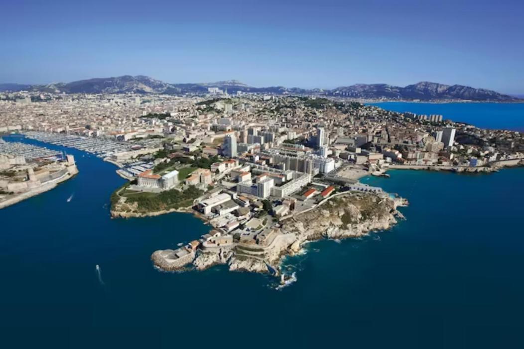 Studio Calanques Pres Du Vieux Port Marselha Exterior foto